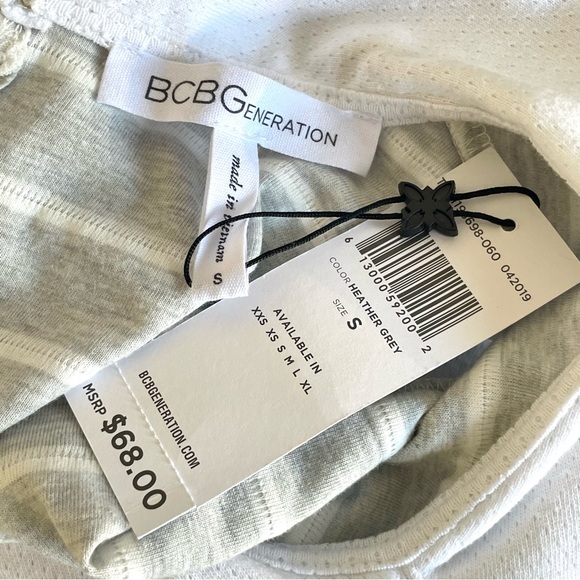 BCBGeneration Cropped Collar Tank NWT - Picture 5 of 6